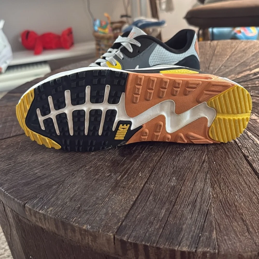 Nike Air Max 90 Orange Smoke Gray Golf Sneaker CU9978-012 - Picture 7 of 9